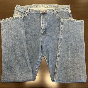 Wrangler Advanced Comfort 40x36